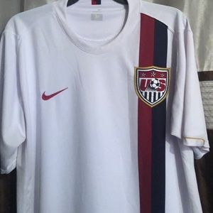 Nike US soccer top